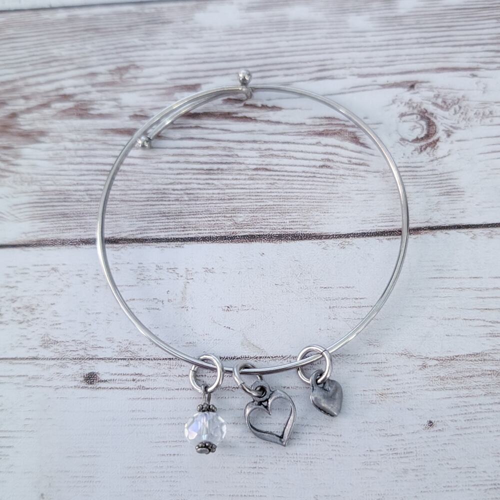 Silver Tone Charm Bracelet - Heart Charm - Tarnished Charms